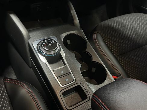 New 2025 Ford Escape ST-Line Select w/ Tech Pack #2 AWD/4WD image 19