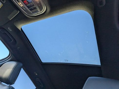 New 2025 Jeep Grand Cherokee Limited w/ Trailer Tow Package image 17