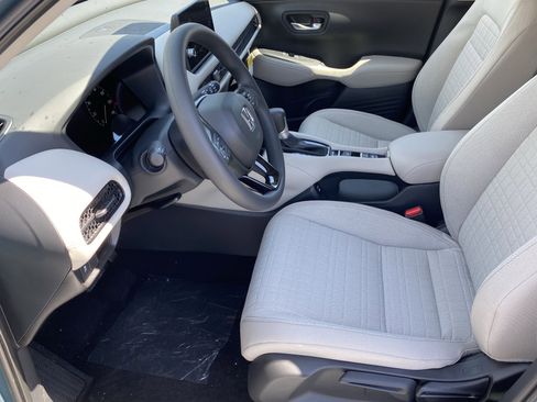 New 2026 Honda HR-V LX image 13