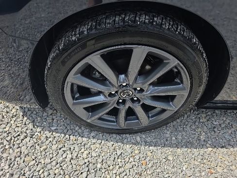 Used 2023 MAZDA MAZDA3 s FWD image 10
