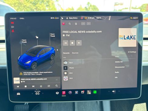 Used 2024 Tesla Model Y Long Range AWD/4WD image 9