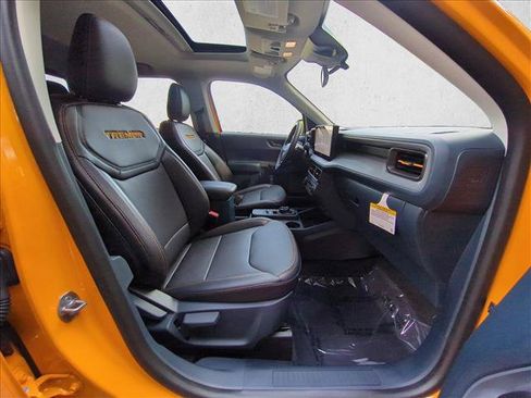 Used 2026 Ford Maverick Tremor AWD/4WD image 25