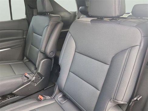 New 2026 Chevrolet Traverse LT w/ Driver Confidence Package image 13