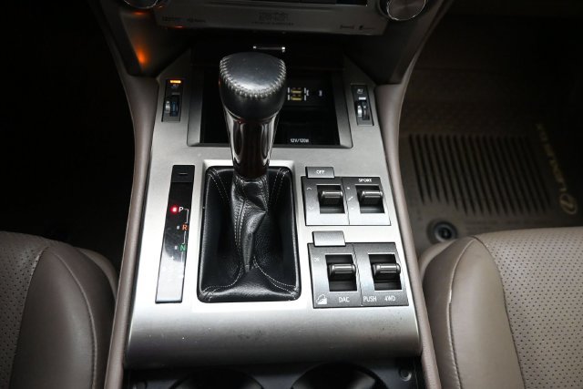 Used 2018 Lexus GX 460 Luxury w/ Preferred Accessory Package AWD/4WD image 34