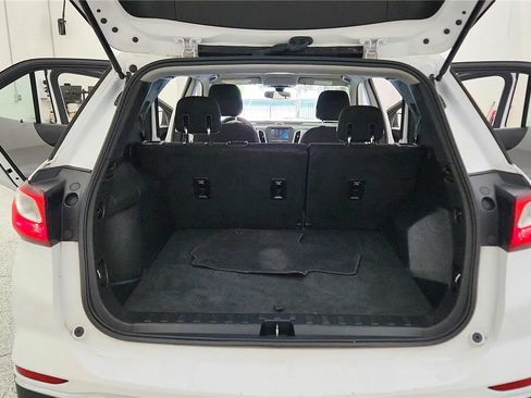 Used 2018 Chevrolet Equinox LS FWD image 19