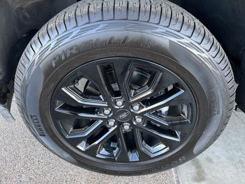 Used 2025 Ford F150 XLT w/ Equipment Group 302A MID image 11