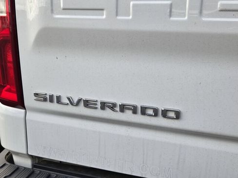 Used 2023 Chevrolet Silverado 1500 LTZ w/ LTZ Convenience Package II AWD/4WD image 8