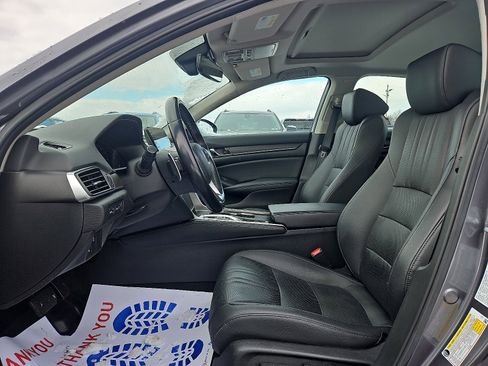 Used 2021 Honda Accord Touring image 13