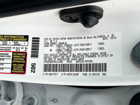 Used 2022 Toyota Tacoma TRD Sport image 30