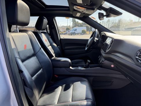 Used 2024 Dodge Durango GT image 32