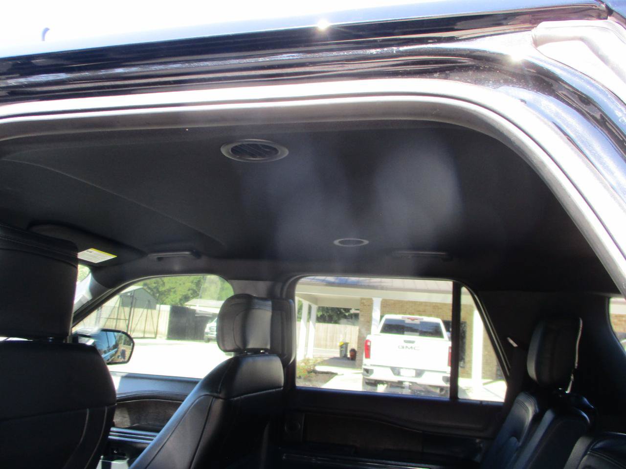 Used 2018 Ford Expedition Limited RWD image 18