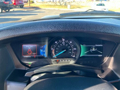 Used 2017 Ford Expedition EL XLT w/ Equipment Group 202A image 39