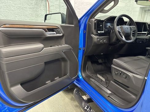 New 2026 Chevrolet Silverado 1500 RST w/ RST Select Package image 14