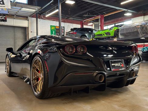 Used 2020 Ferrari F8 Tributo RWD image 10