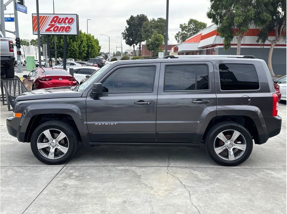 Used 2016 Jeep Patriot High Altitude FWD image 4