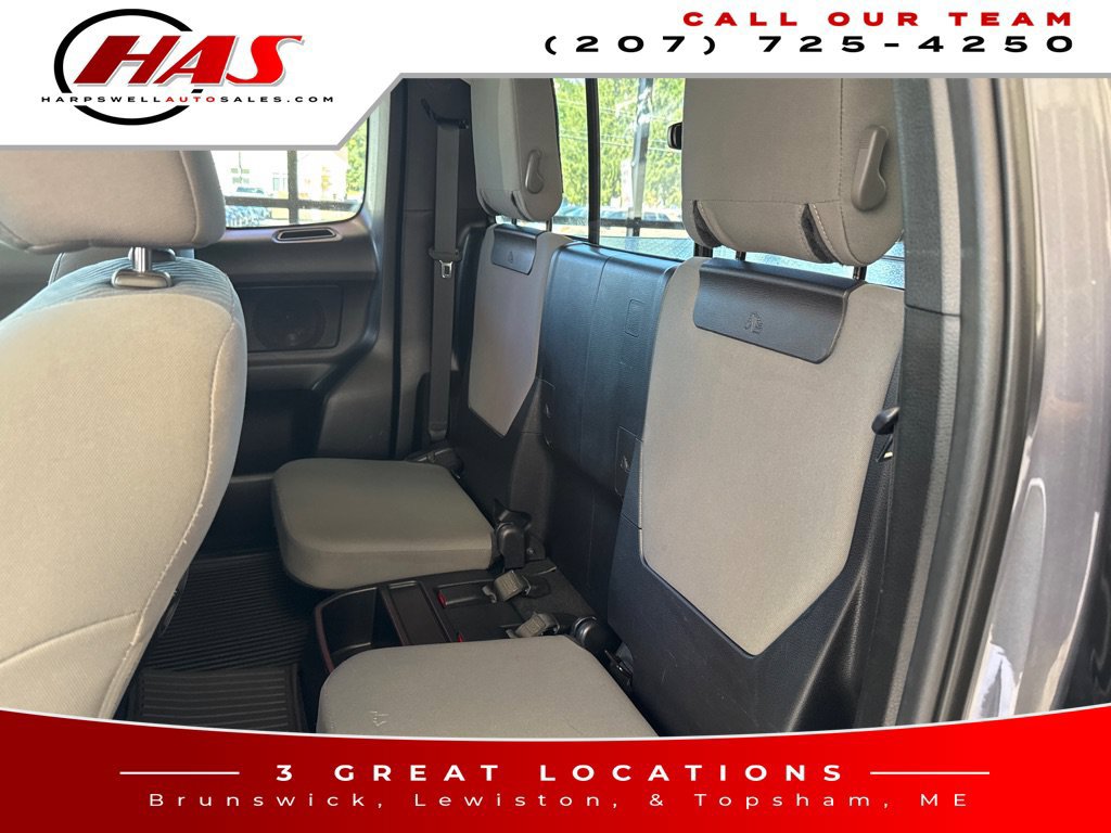Used 2021 Toyota Tacoma SR w/ SX Package AWD/4WD image 11