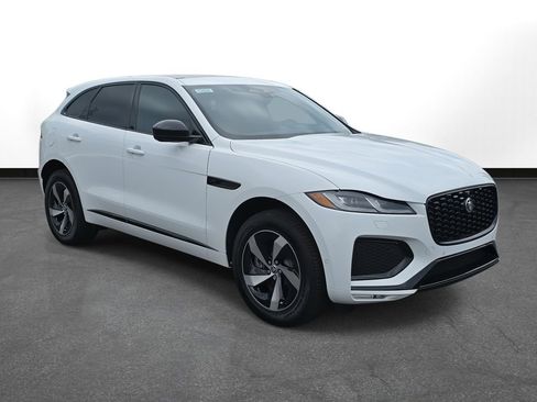 New 2026 Jaguar F-PACE R-Dynamic S AWD/4WD image 3