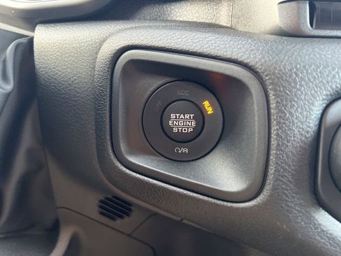 New 2026 Jeep Gladiator Sport image 28