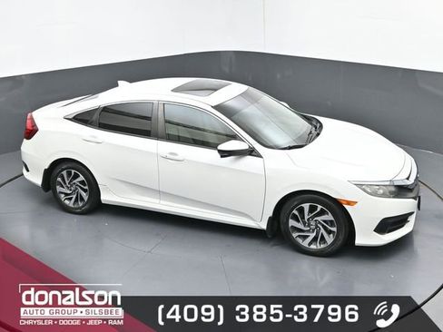 Used 2018 Honda Civic EX image 17