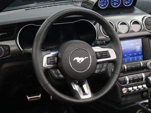 Used 2021 Ford Mustang GT Premium w/ GT Performance Package RWD image 16