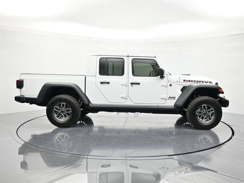 New 2026 Jeep Gladiator Mojave w/ Safety Group AWD/4WD image 4