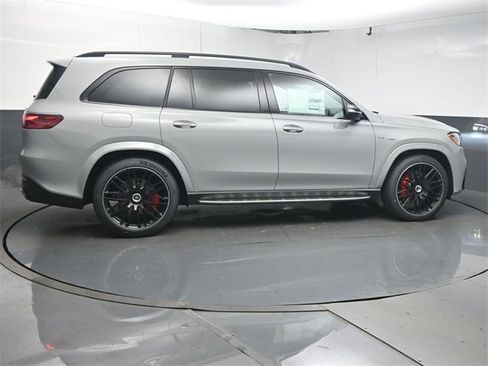 New 2026 Mercedes-Benz GLS 63 AMG 4MATIC image 8