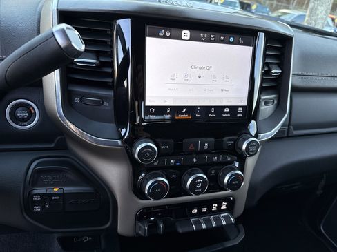 Used 2022 RAM 3500 Laramie image 26