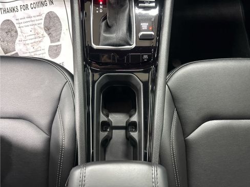 New 2026 Jeep Compass Limited image 32