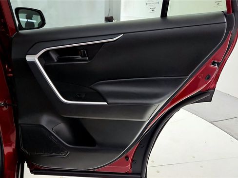 Used 2023 Toyota RAV4 LE image 19