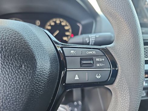 Used 2023 Honda Civic LX image 17