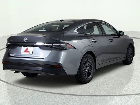 Used 2026 Nissan Sentra SV w/ Floor Mat Package FWD image 6