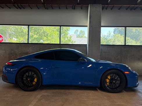 Certified 2025 Porsche 911 Carrera GTS RWD image 10