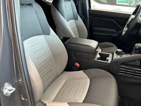 Certified 2025 Toyota Tacoma TRD Off-Road w/ TRD Off Road Upgrade Package AWD/4WD image 10