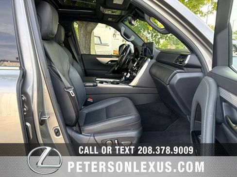 Used 2022 Lexus LX 600 F Sport AWD/4WD image 13