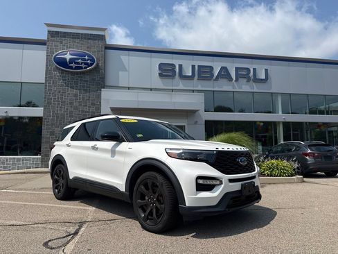 Used 2023 Ford Explorer ST-Line w/ Class IV Trailer Tow Package AWD/4WD image 1