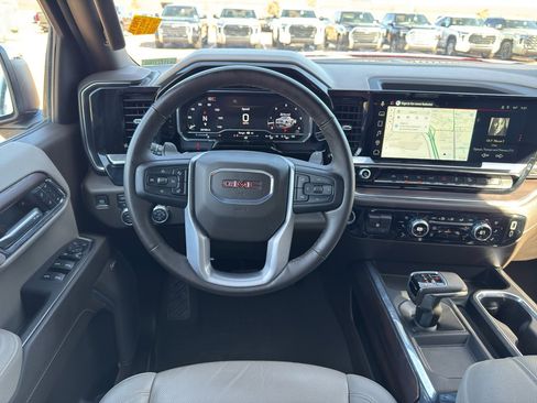 Used 2025 GMC Sierra 1500 SLT w/ SLT Premium Plus Package image 27