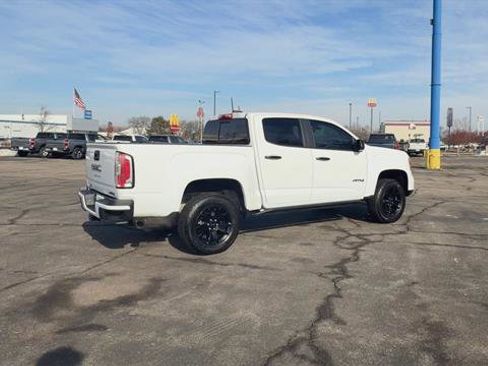 Used 2021 GMC Canyon AT4 image 3