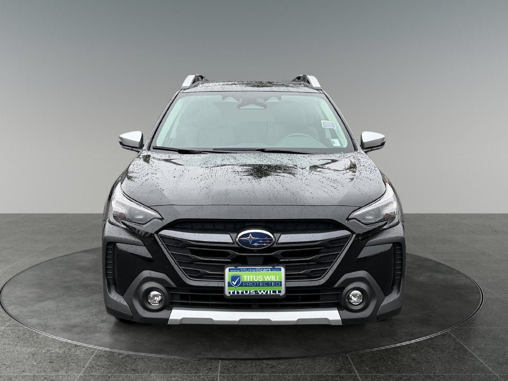 Used 2023 Subaru Outback Touring AWD/4WD image 2