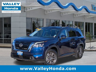 Used 2022 Nissan Pathfinder SV
