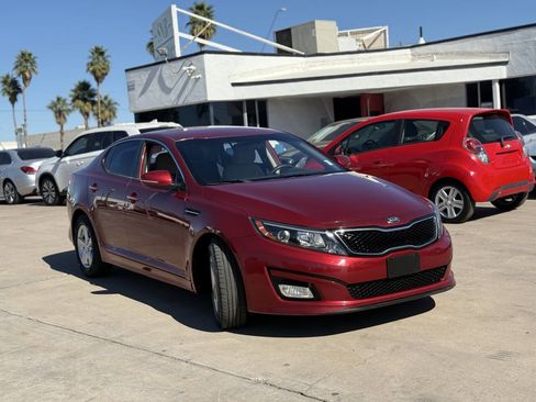 Used 2015 Kia Optima LX image 3