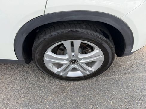 Used 2018 Mercedes-Benz GLA 250 image 19