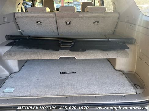 Used 2004 Toyota 4Runner SR5 image 10