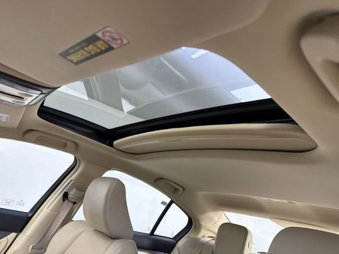 Used 2012 Acura TL FWD image 17