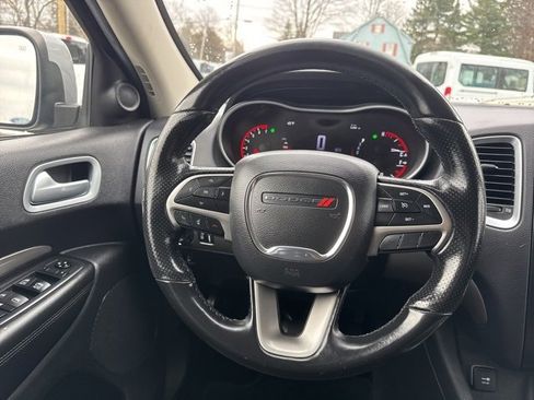Used 2020 Dodge Durango SXT image 23