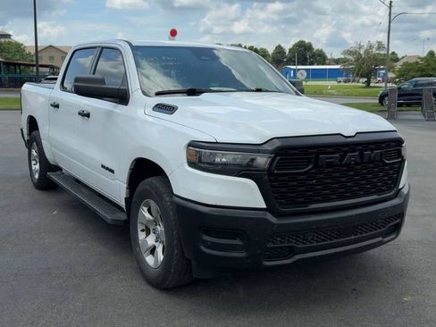 Used 2025 RAM 1500 Tradesman AWD/4WD image 9