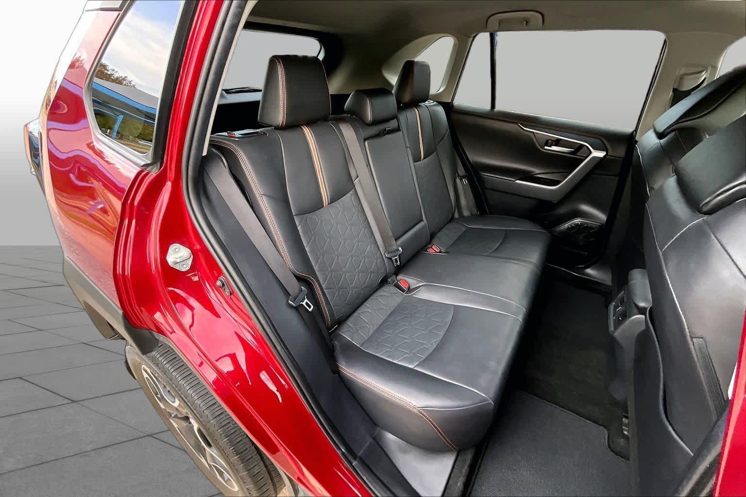 Used 2019 Toyota RAV4 Adventure w/ All Weather Liner Package AWD/4WD image 19