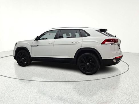 Used 2021 Volkswagen Atlas Cross Sport SE w/ Panoramic Sunroof Package image 5