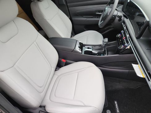 New 2026 Hyundai Santa Cruz SEL FWD image 10