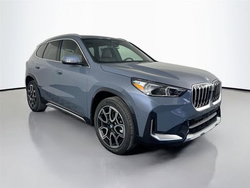 Certified 2025 BMW X1 xDrive28i w/ Convenience Package image 8
