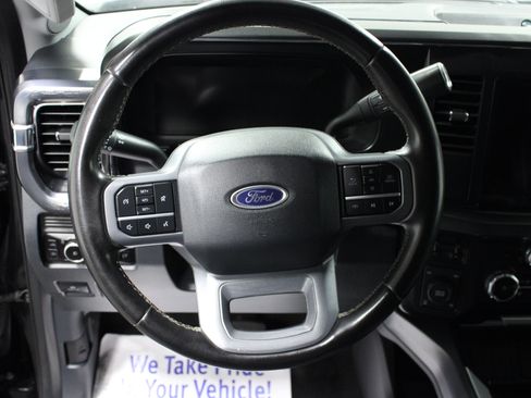 Used 2025 Ford F250 Lariat w/ Black Appearance Package AWD/4WD image 17
